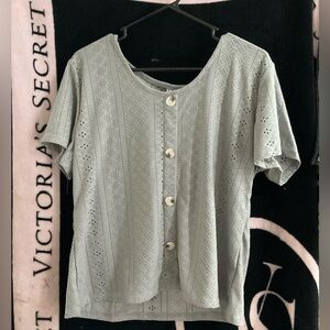 Boutique shirt